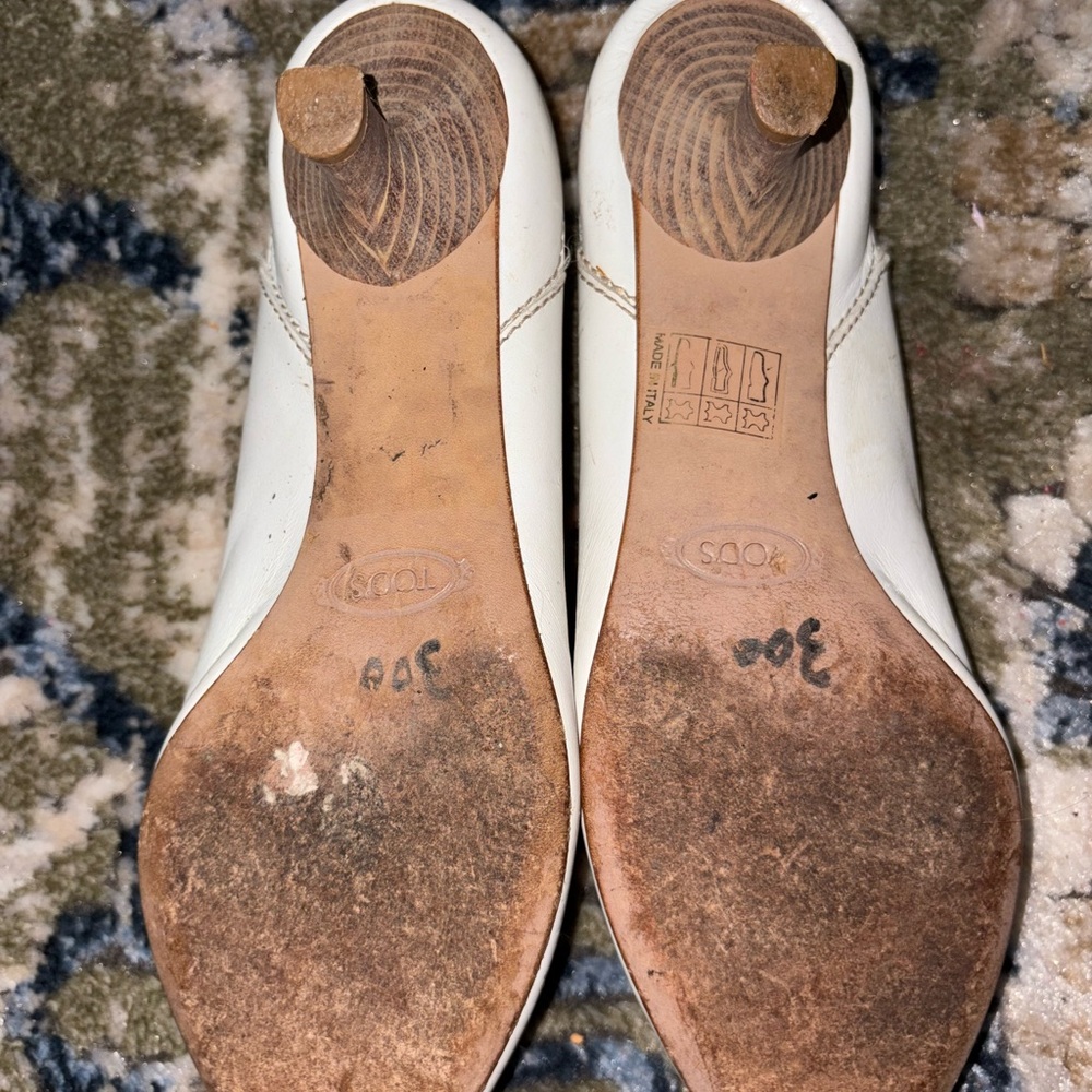 Tod's White Leather Heels